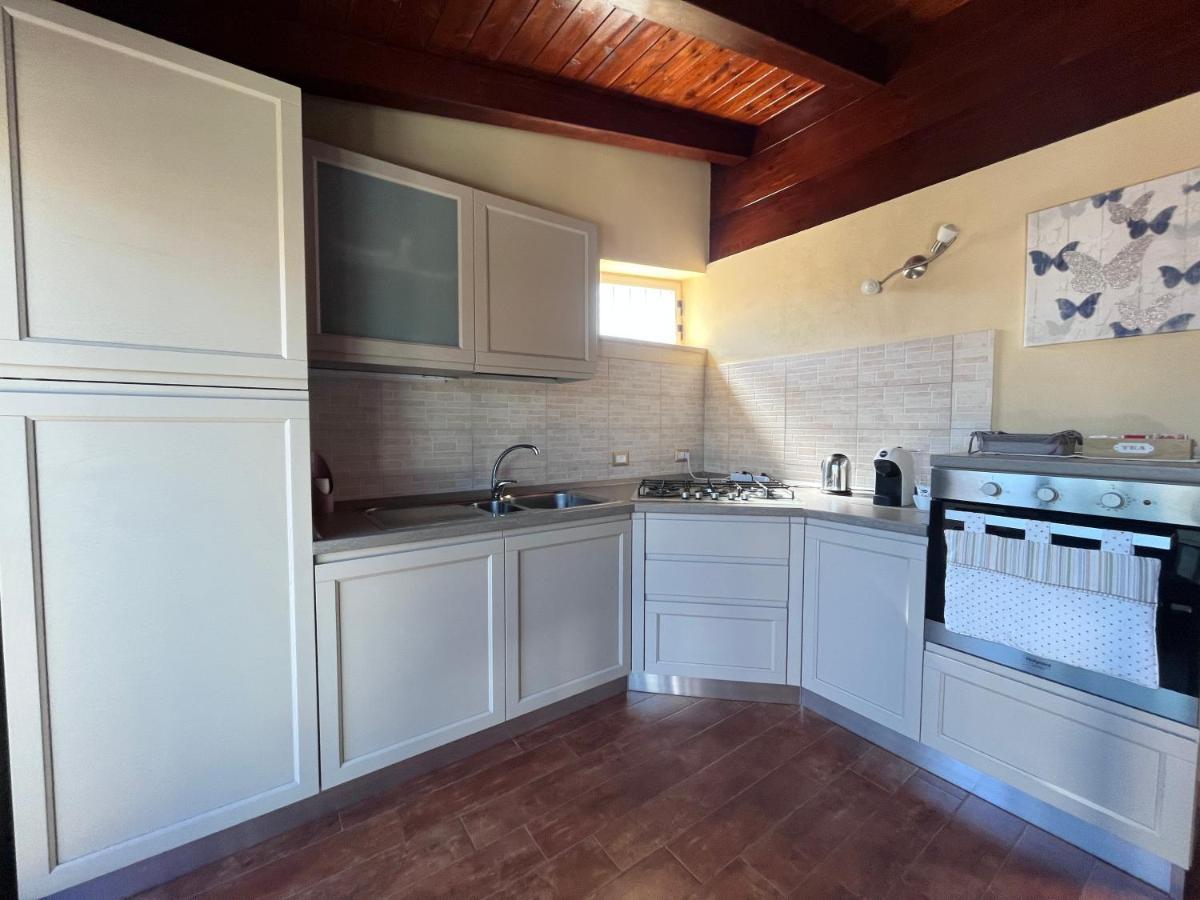 Apartment Mansarda In Centro Capri Leone